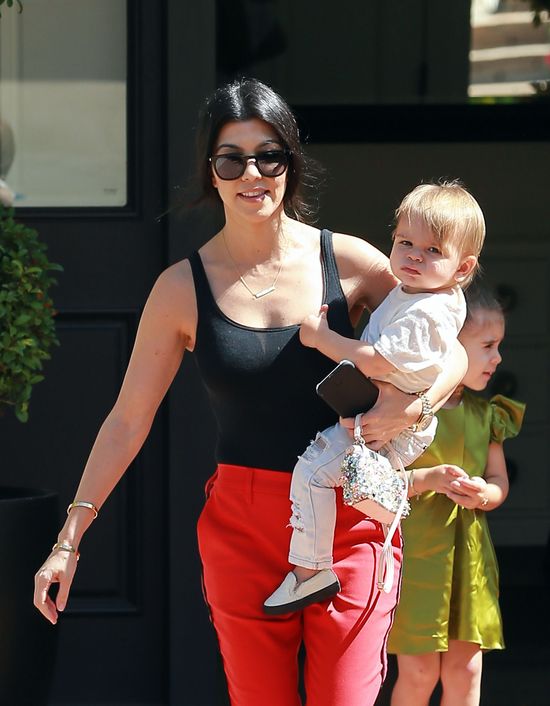 KOurtney Kardashian, penelope disick, reign disick