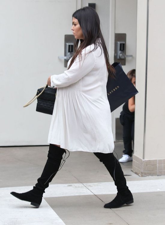 Niania dzieci Kourtney Kardashian pierze rodzinne brudy 