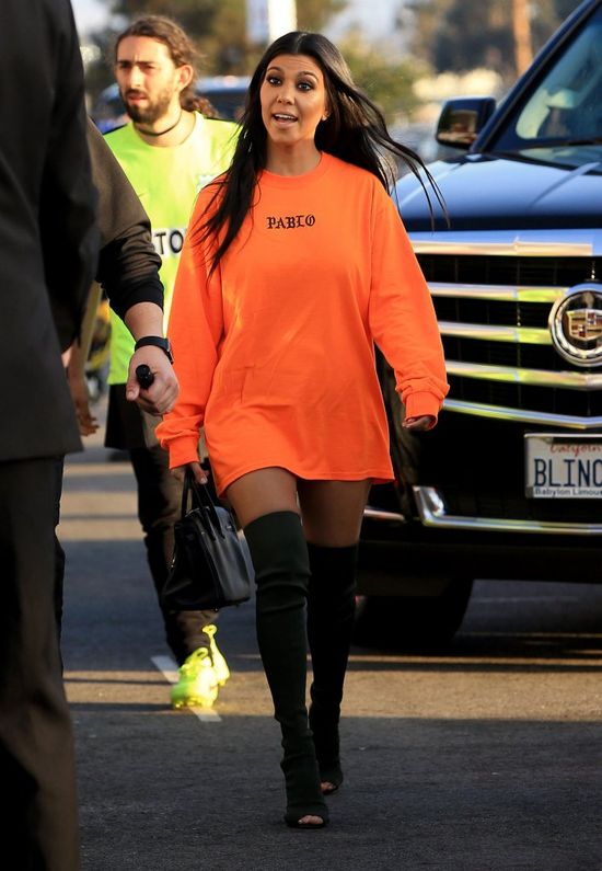 Kourtney Kardashian założyła TO dla szwagra. Scott Disick zielenieje z zazdrości Kourtney Kardashian założyła TO dla szwagra. Scott Disick zielenieje z zazdrości