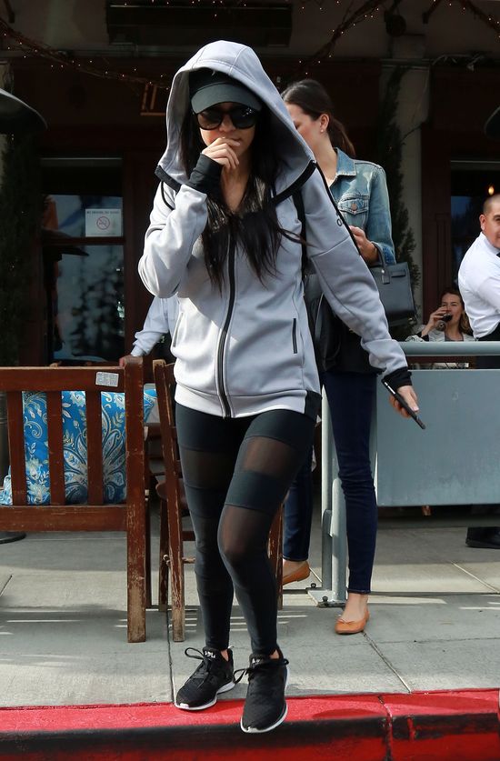 Kourtney Kardashian w CZWARTEJ CIĄŻY? Kourtney Kardashian w CZWARTEJ CIĄŻY?