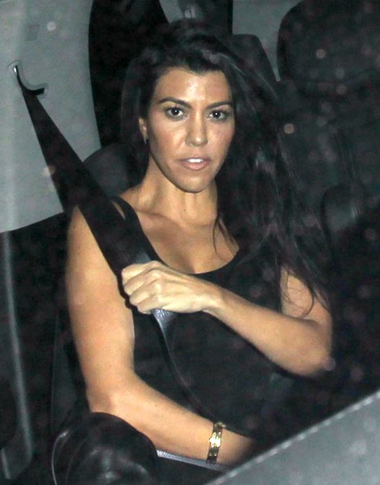Tak pijanej Kourtney Kardashian nie widzieliście nigdy! Tak pijanej Kourtney Kardashian nie widzieliście nigdy!