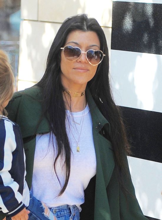 Dlaczego Justin Bieber mieszka w domu Kourtney Kardashian?