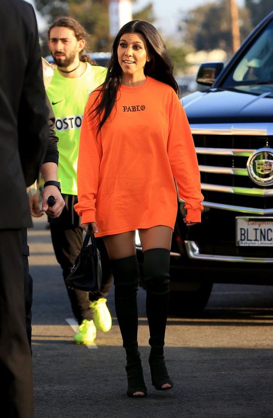 Kourtney Kardashian założyła TO dla szwagra. Scott Disick zielenieje z zazdrości Kourtney Kardashian założyła TO dla szwagra. Scott Disick zielenieje z zazdrości