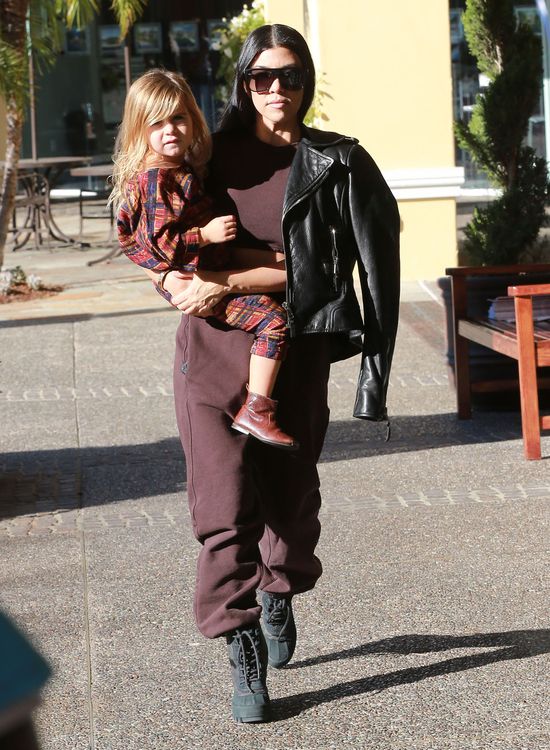 OMG! Tą stylówką zniszczyła wszystko! (FOTO)