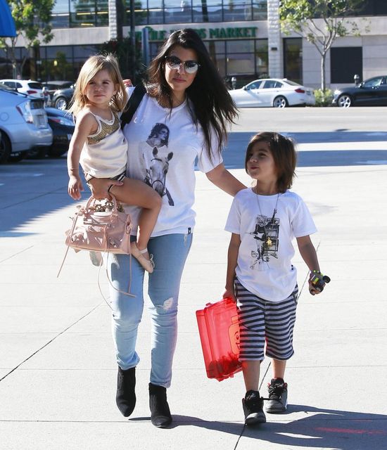 Kourtney Kardashian nie wie, kto jest ojcem jej dziecka?