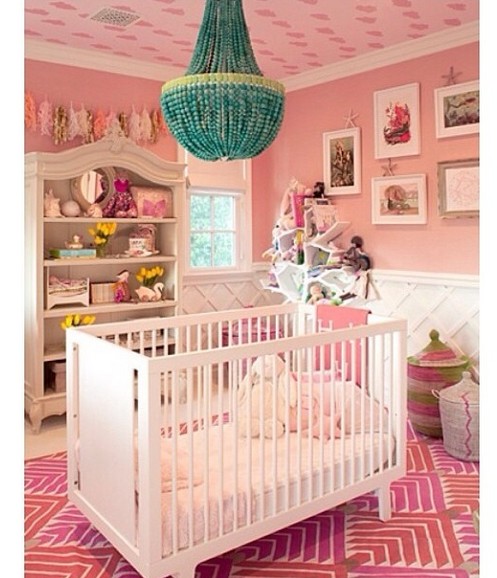 Z kamerą w domu Kourtney Kardashian (FOTO) Z kamerą w domu Kourtney Kardashian (FOTO)