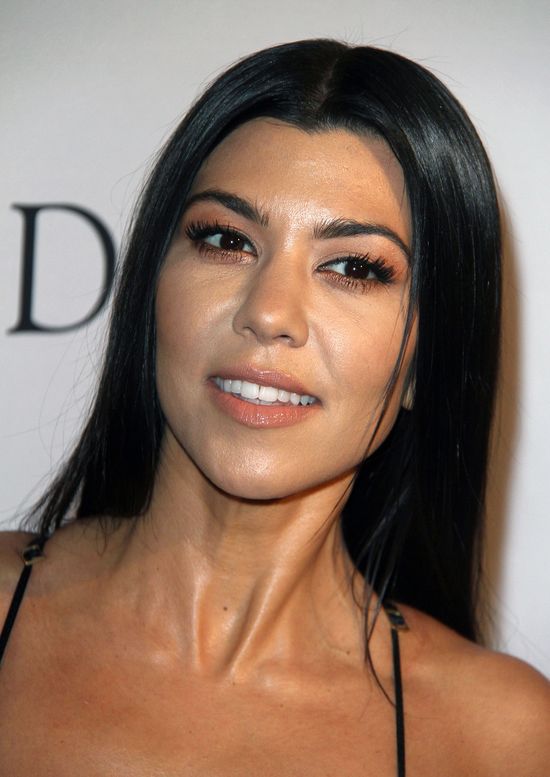 Dlaczego Justin Bieber mieszka w domu Kourtney Kardashian?