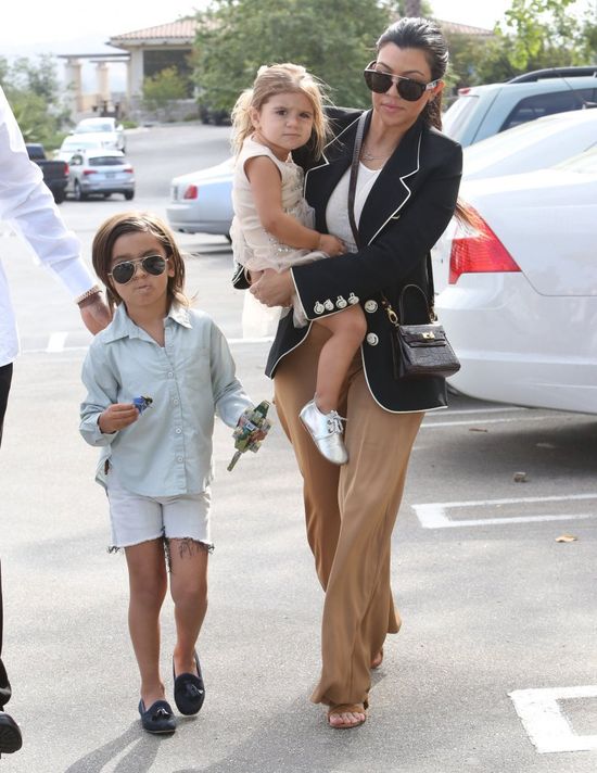 Ile waży Kourtney Kardashian?