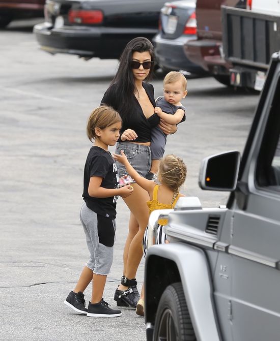 To nie był zwykły dzień w rodzinie Kardashianów (FOTO) To nie był zwykły dzień w rodzinie Kardashianów (FOTO)