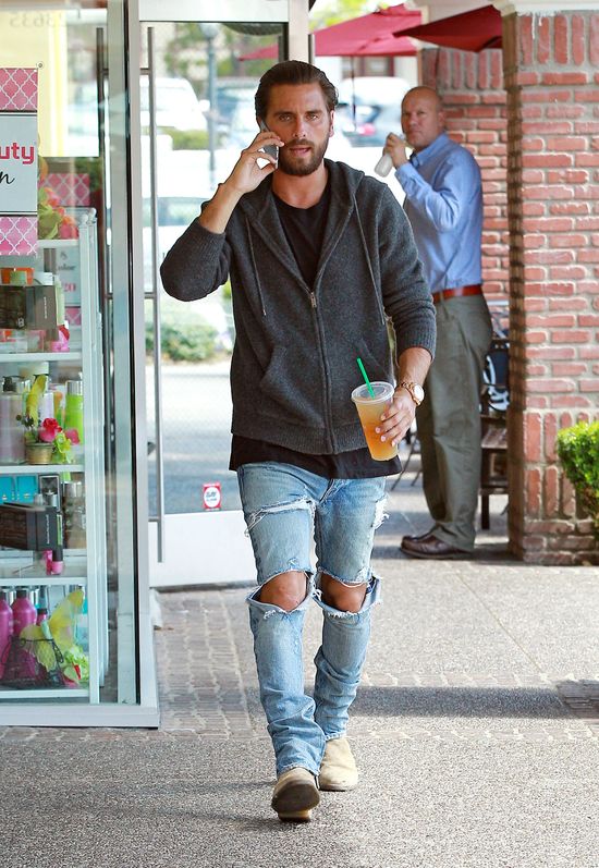 Dawno nie widzieliśmy Kourtney Kardashian w takim towarzystwie