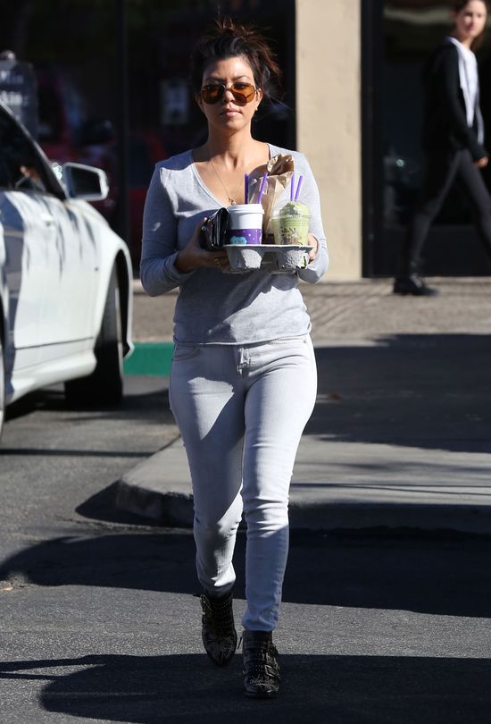 Kourtney najbardziej naturalną z sióstr Kardashian? (FOTO)