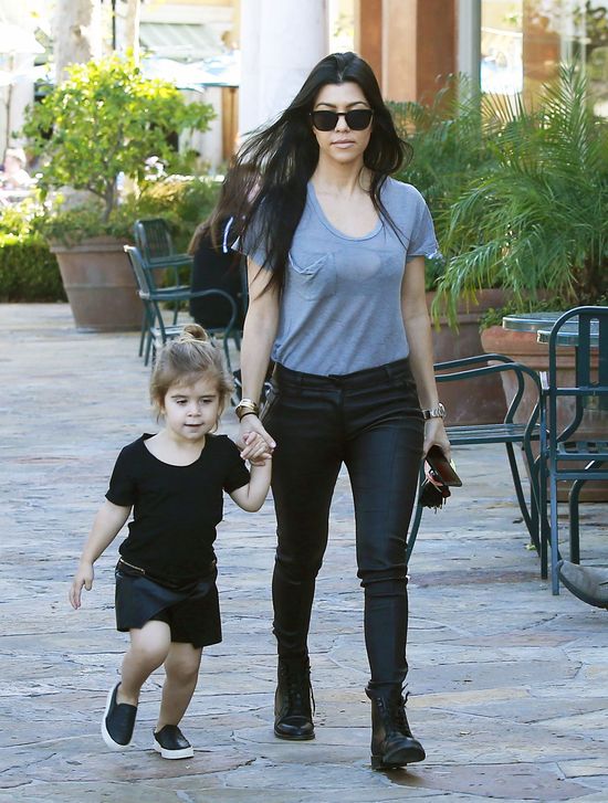 Najpiękniejsze dziewczyny w mieście na ustawce (FOTO) Najpiękniejsze dziewczyny w mieście na ustawce (FOTO)