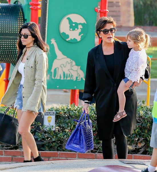 Kourtney Kardashian znudziła się Tygodniem Mody i... (FOTO)