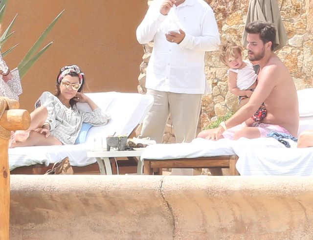 Jak Kourtney Kardashian spędziła urodziny i święta? (FOTO)