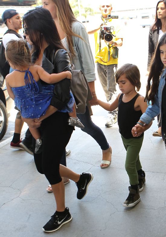 Ciężarnej Kourtney Kardashian nie jest do śmiechu (FOTO)