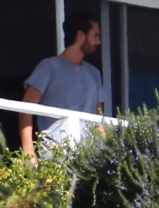 Kourtney i Kris bardzo nie chciały, by zrobiono im te fotki Kourtney i Kris bardzo nie chciały, by zrobiono im te fotki