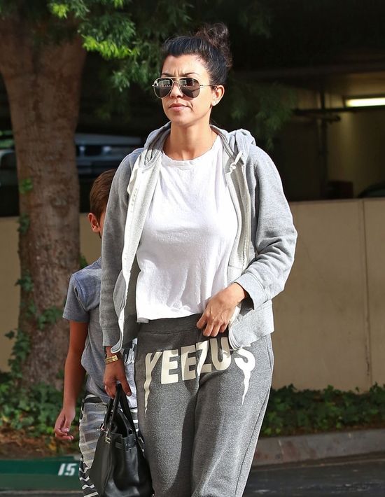 Gdy najseksowniejsza z sióstr Kardashian, wygląd ma w poważaniu (FOTO)