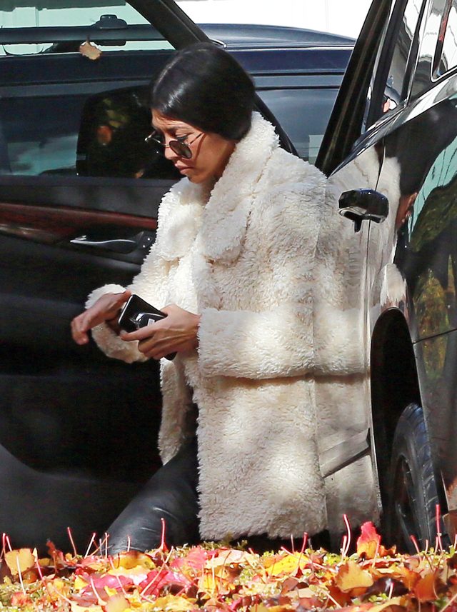 Sexy mama, chociaż sama - Kourtney nie da satysfakcji byłemu