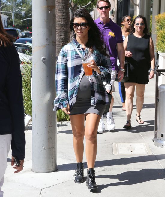 Ciężarna Kourtney nie umie sobie z TYM poradzić (FOTO)