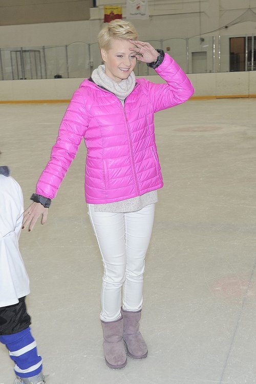 Kożuchowska patrzy na pięknego faceta, jak na WAZON