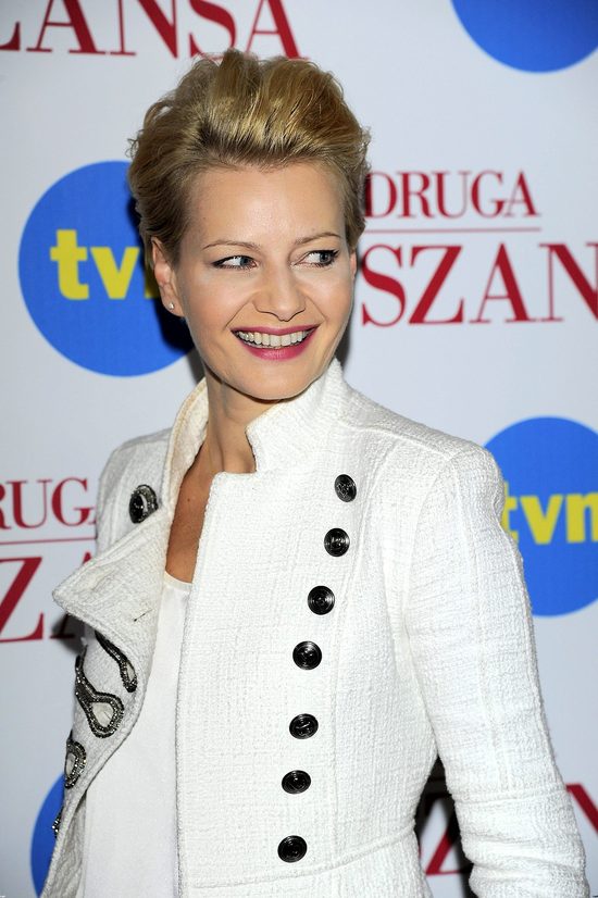 Kożuchowska zwolniła stylistkę, makijażystkę i fryzjera? 