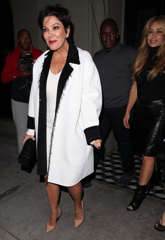 Kris Jenner upiła się na randce z młodszym kochankiem (FOTO) Kris Jenner upiła się na randce z młodszym kochankiem (FOTO)