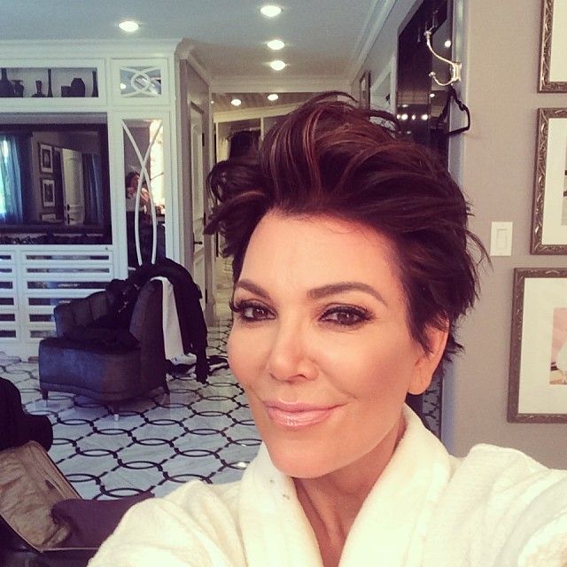 58-letnia Kris Jenner wstrzyknęła sobie tłuszcz w policzki