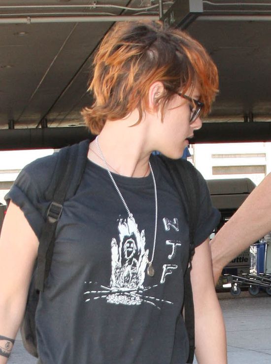 Kristen Stewart w końcu odwiedziła fryzjera (FOTO)