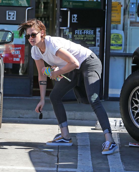 Zakochana Kristen Stewart promienieje szczęściem! (FOTO)