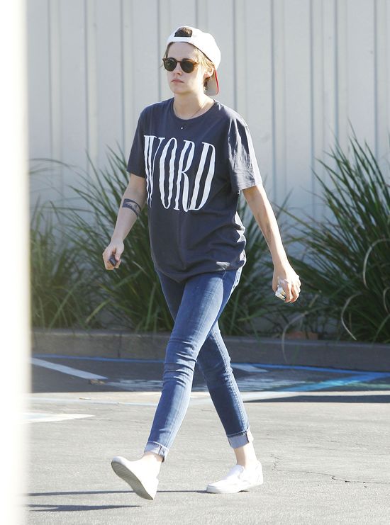 Tak wyglądają dłonie hollywoodzkiej piękności (FOTO) Tak wyglądają dłonie hollywoodzkiej piękności (FOTO)