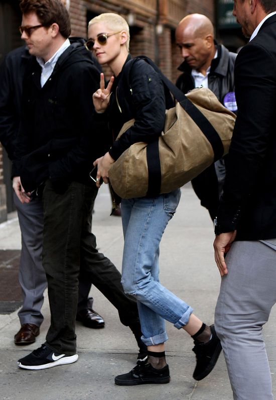 W tej scenie Kristen Stewart MASTURBOWAŁA SIĘ w rzeczywistości? W tej scenie Kristen Stewart MASTURBOWAŁA SIĘ w rzeczywistości?