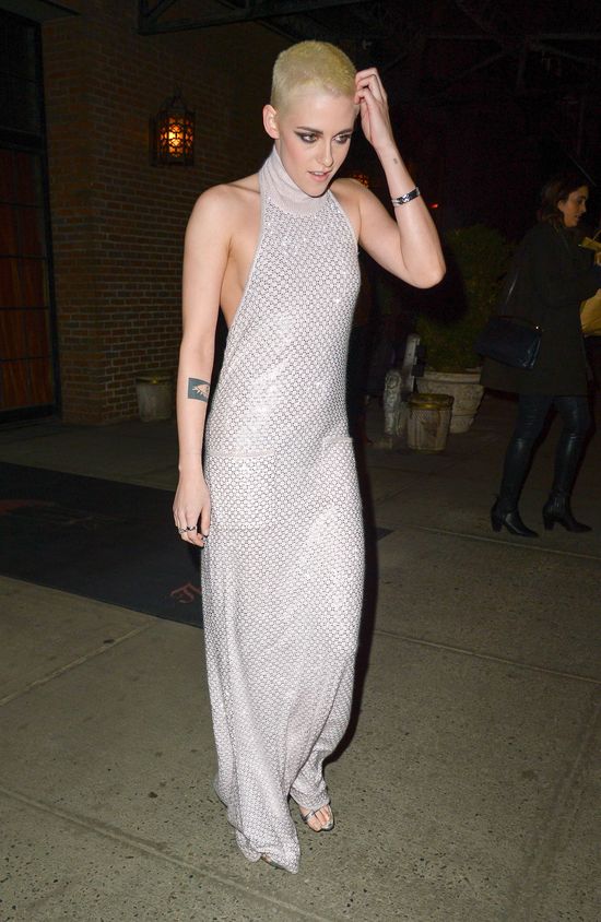 Gdyby nie jej fryzura, tego wieczoru wyglądałaby bajecznie