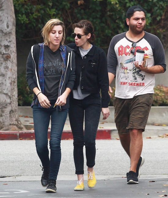 Kristen Stewart w miłośnym uścisku ze swoją dziewczyną