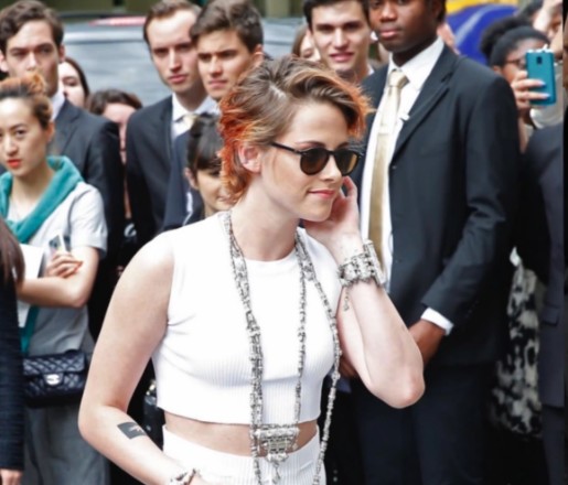 Jak wygląda Kristen Stewart w krótkich włosach? Jak wygląda Kristen Stewart w krótkich włosach?