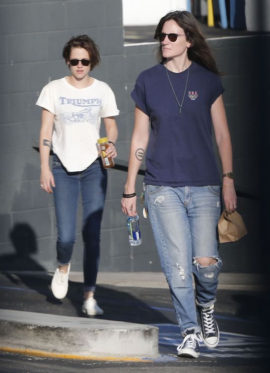 Związek Nicholasa Houlta i Kristen Stewart kwitnie