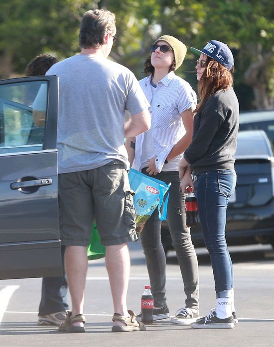 Wiemy, jak wygląda dziewczyna Kristen Stewart! (FOTO) Wiemy, jak wygląda dziewczyna Kristen Stewart! (FOTO)