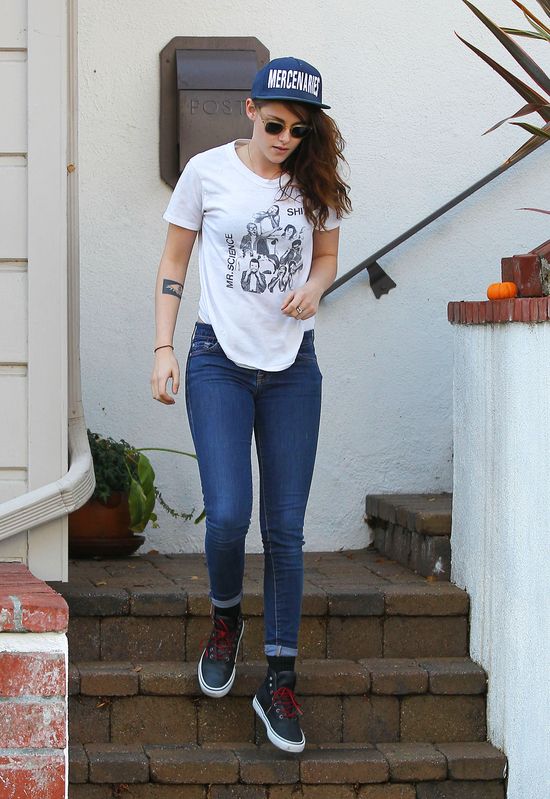 Kristen Stewart szczęśliwa jak zawsze (FOTO)  