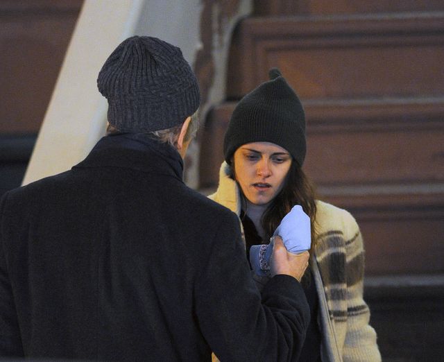 Kristen Stewart wygląda jak bezdomna (FOTO) Kristen Stewart wygląda jak bezdomna (FOTO)