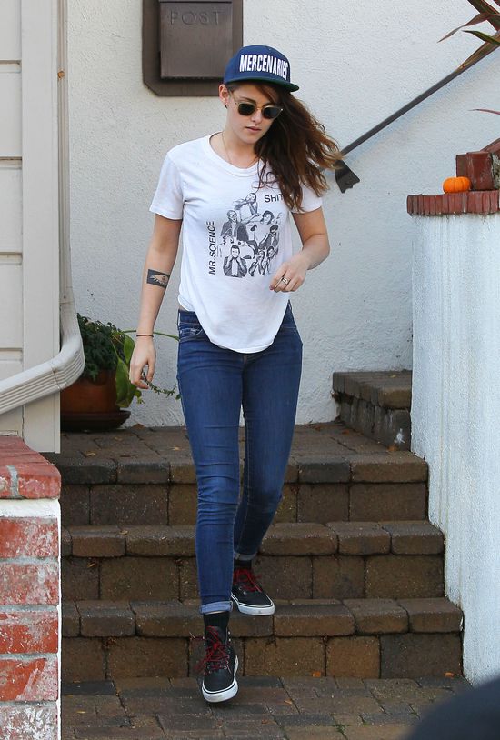 Kristen Stewart szczęśliwa jak zawsze (FOTO)  