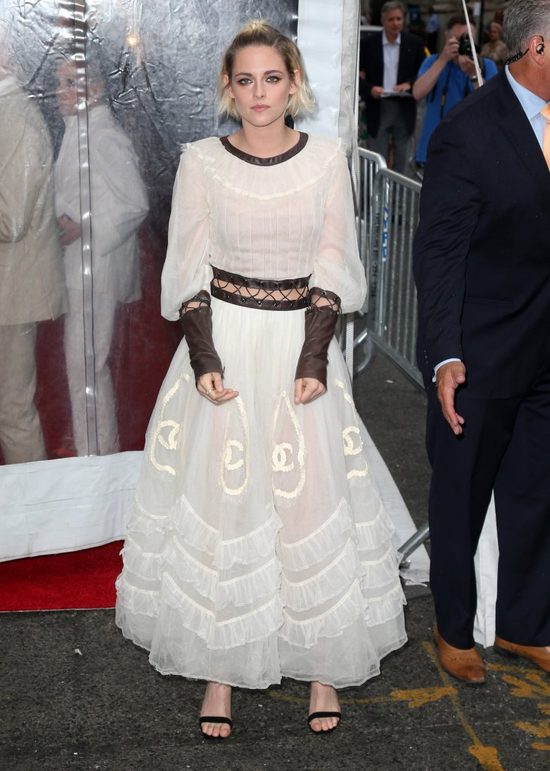 Internauci do Kristen Stewart: Zmień stylistkę! (FOTO)