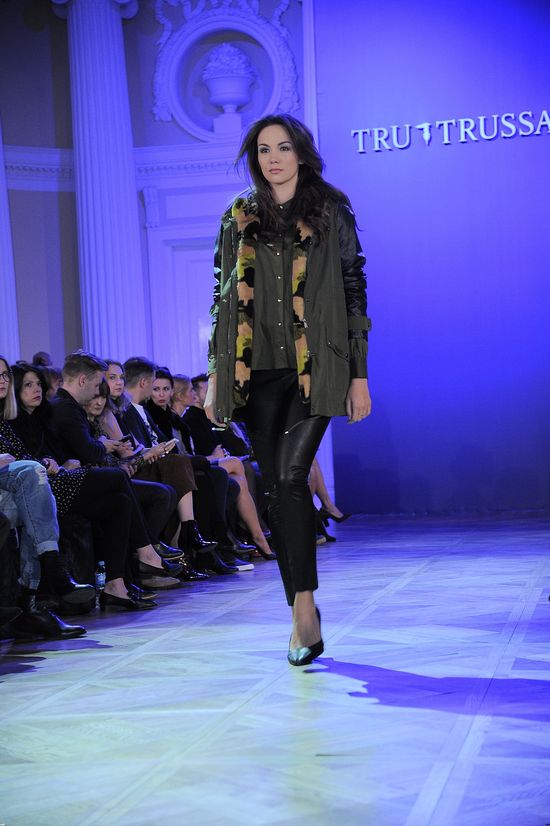 Paulina Krupińska na wybiegu 3 miesiące po porodzie (FOTO)