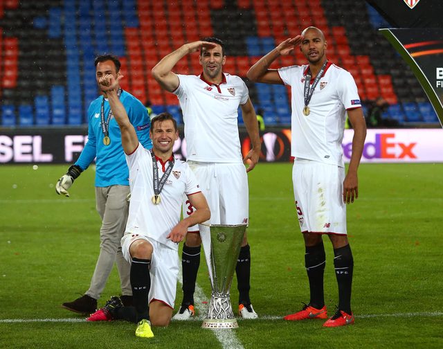 Ludzie płaczą ZE ŚMIECHU widząc Szczęsnego w TYM ubraniu (Instagram)