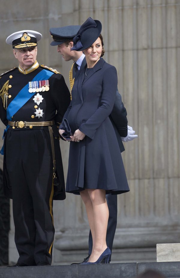 Mama Kate Middleton w ogniu krytyki