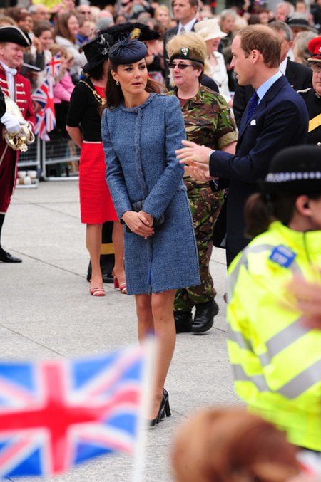 Ten płaszcz księżnej Catherine już widzieliśmy... (FOTO)