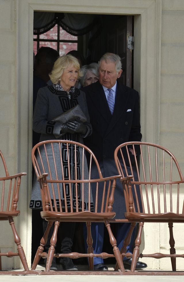 Księżna Diana wiedziała, że Karol zdradza ją z Camillą. Powiedziała jej TO.