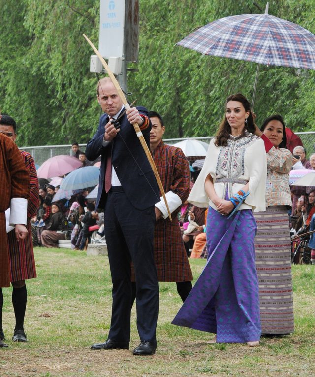 Te zdjęcia pokazują PRAWDZIWĄ relację Kate i Williama FOTO