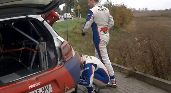 Robert Kubica do kibiców: Odpierdzielacie manianę (VIDEO) Robert Kubica do kibiców: Odpierdzielacie manianę (VIDEO)