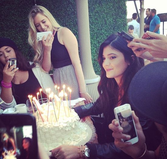 Słodka 16 Kylie Jenner (FOTO) Słodka 16 Kylie Jenner (FOTO)