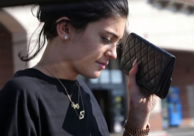 Kylie Jenner w dresie, bez makijażu i bez wielkich ust 