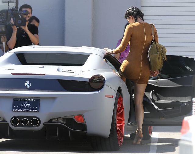 Te kształty sponsorują grube pieniądze (FOTO) Te kształty sponsorują grube pieniądze (FOTO)